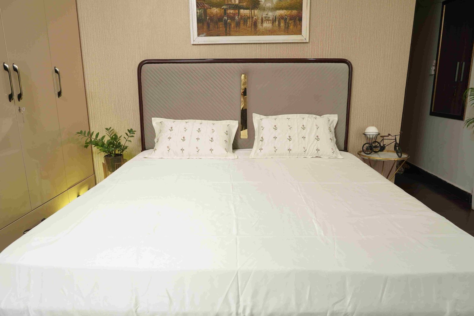 Bed Sheet - Image 3