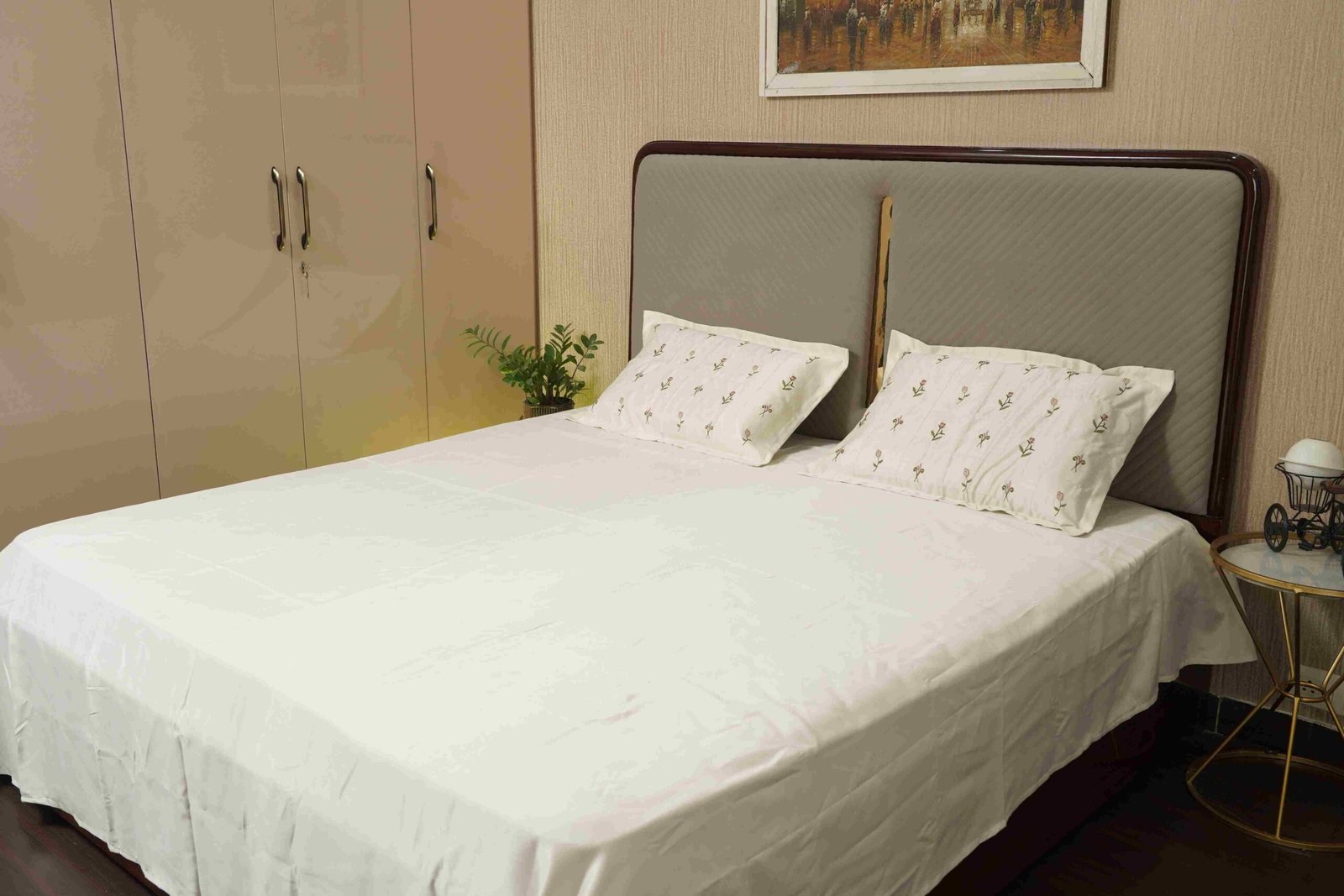 Bed Sheet - Image 5