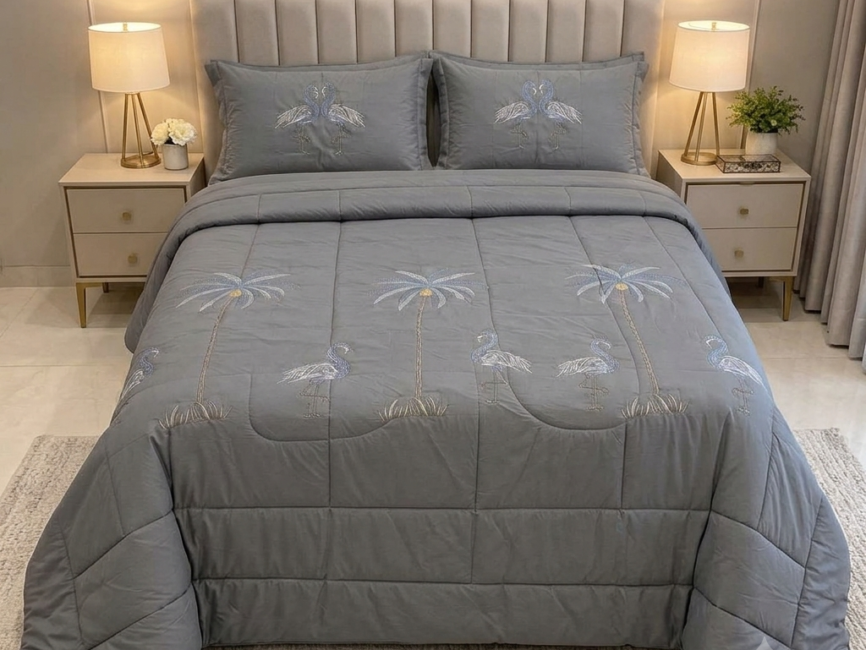 Four Pieces Comforter Sets